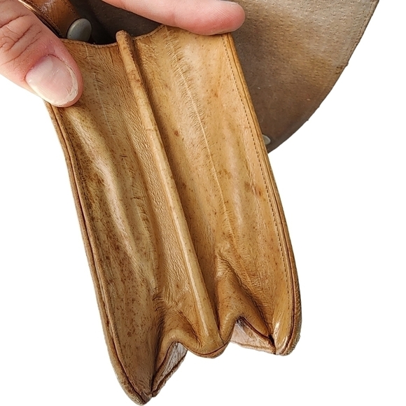 Vintage tan Eel skin leather purse handbag with long removable shoulder strap - Picture 13 of 14